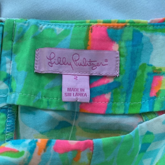 Lily Pulitzer size 2 shorts - Picture 2 of 3